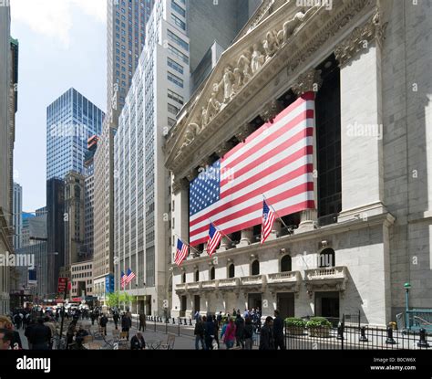 New York Stock Exchange, Wall Street, Financial District, New York ...