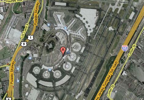 Newark Liberty International Airport (EWR) - Terminals, Transport ...