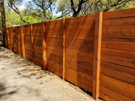 Custom Wood Fence Austin TX | Horizontal Cedar & Picket Fences | Sierra Fence, Inc.