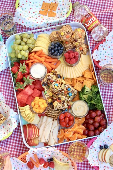 Picnic Food Ideas For Kids: Easy Picnic Recipes - Bright Star Kids