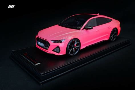 Audi RS7 Sportback 2020 Pink