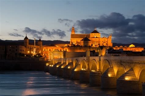 Is the Mezquita night visit worth it?