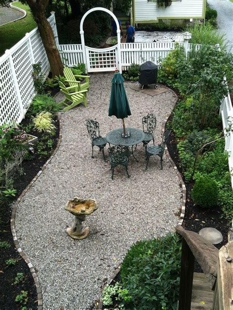 Pea Gravel Patio Design Ideas