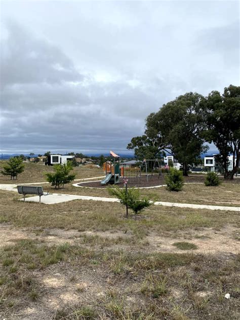 Hilltop Park Playground - Boobobutt - Adventure Awaits!