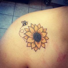 9 Best Sunflower with Bee tattoo ideas | sunflower tattoo shoulder ...