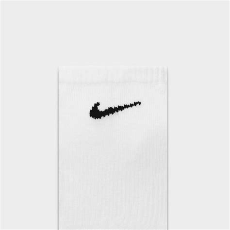 Nike Everyday Plus Cushioned Training No Show Socks (6 Pack) White / B ...