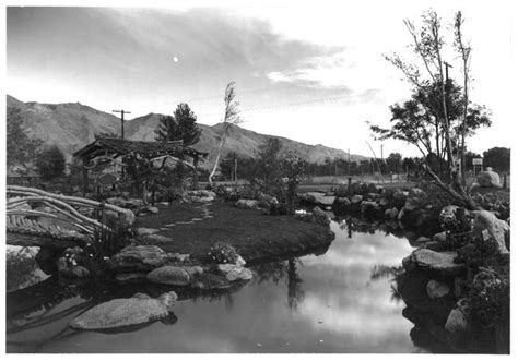 Musings from the Roost: Hodgepodge 363/365 - Manzanar Gardens