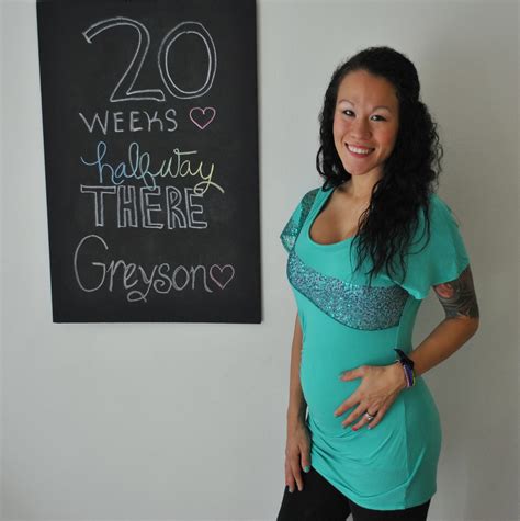 Diary of a Fit Mommy: 20 Weeks Pregnancy Chalkboard Update