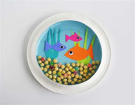 Paper Plate Fish Bowl | Munchkins and Mayhem