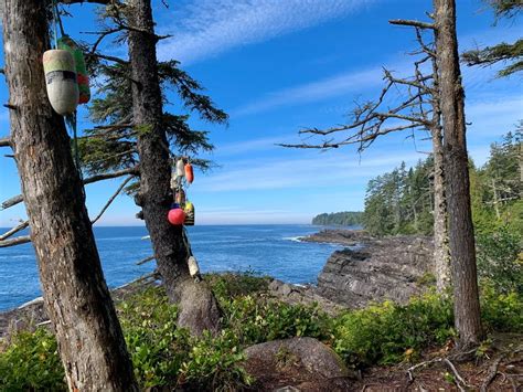 Juan De Fuca Trail Guide: Backpacking on Vancouver Island