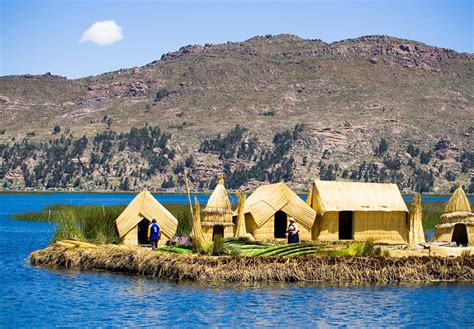 MyBestPlace - Lake Titicaca, the small floating islands inhabited by ...