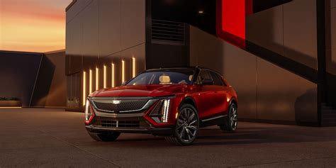 2024 Cadillac LYRIQ | All-Electric SUV | Model Overview