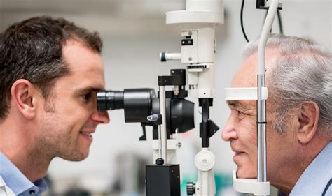 7 Tips For Choosing An Ophthalmologist | Venice Ophthalmologist | Venice Retina