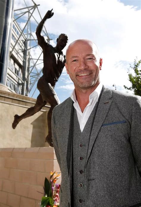 Alan Shearer statue unveiled at Newcastle - but internet jokers compare ...