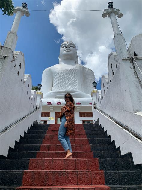 Sri Lanka | Buddha, Sri lanka, Buddha statue