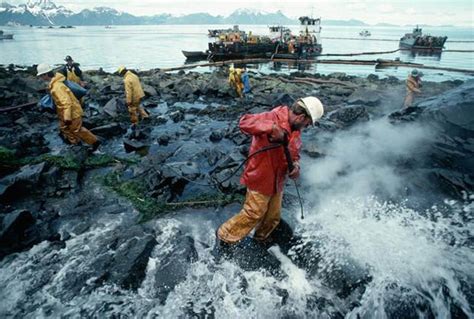 March 24, 1989: Valdez Spill Causes Environmental Catastrophe | WIRED