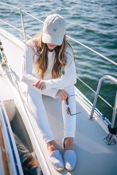 Sail Away With Me (Gal Meets Glam) | Nautical outfits, Boating outfit, Sailing outfit