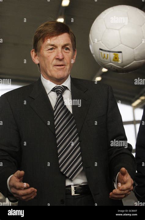 Kenny dalglish celtic hi-res stock photography and images - Alamy