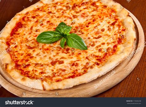 Pizza Margarita Stock Photo 115926238 - Shutterstock