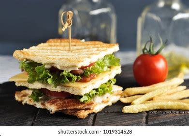 14,011 Club Sandwich Plate Images, Stock Photos & Vectors | Shutterstock