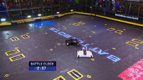 2019 Battlebots S04 E16 Semifinal: BIte Force Vs Tombstone - YouTube