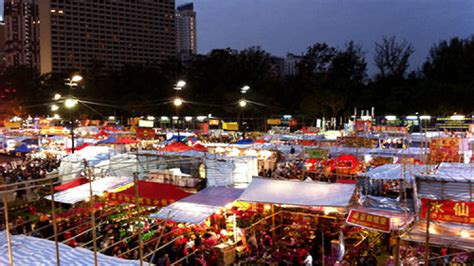 Mong Kok Night Market | Things to do in Hong Kong