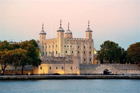 Torre de Londres: como visitar o histórico monumento medieval