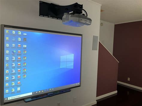 How to use Smartboard in a classroom to make it playful - TechX Pakistan