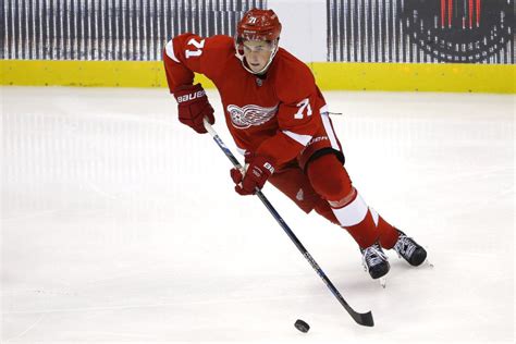 Watch Dylan Larkin's first NHL goal in Red Wings' 4-0 win over Toronto - mlive.com