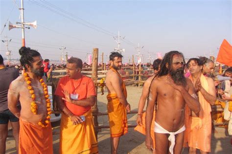 Kumbh Mela - Art of Travel