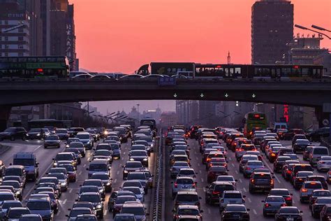 How can Melbourne avoid a road congestion crisis? | RACV