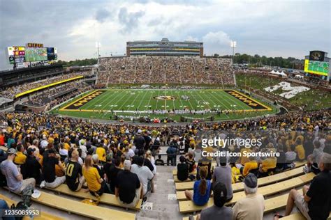 11,703 Faurot Field Columbia Stock Photos, High-Res Pictures, and ...