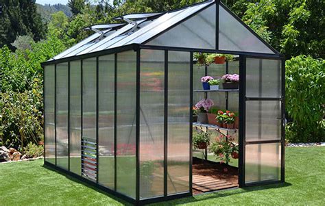 Greenhouses / Indoor Gardening - Raintech Irrigation