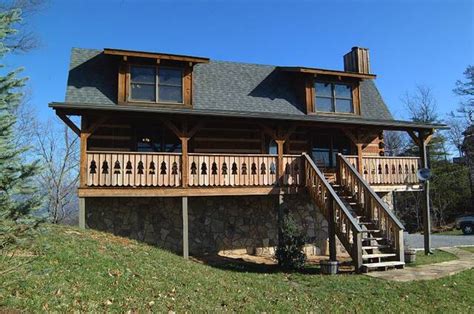 Eagle's Lodge | Pigeon Forge Cabin Rentals - Timberwinds Cabins