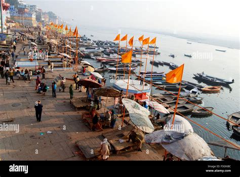 Ganga ghat ; Varanasi ; Banaras ; Benaras ; Uttar Pradesh ; India ...