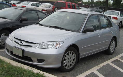 File:04-05 Honda Civic LX.jpg