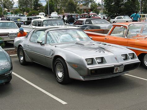 Pin by Warren Notschaele on Pontiac firebird trans am | Pontiac cars ...