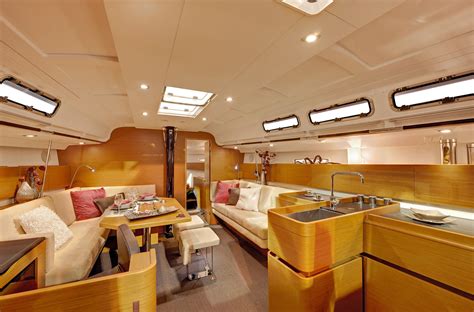 First 45 / First / Sailboats - BENETEAU USA | Yacht interior design, Boat interior, Sailboat ...