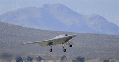 X-47B Unmanned Stealth Bomber's Maiden Flight - CBS News