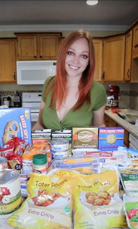 I'm a Dollar Tree superfan - see my huge $45 grocery haul to feed my ...