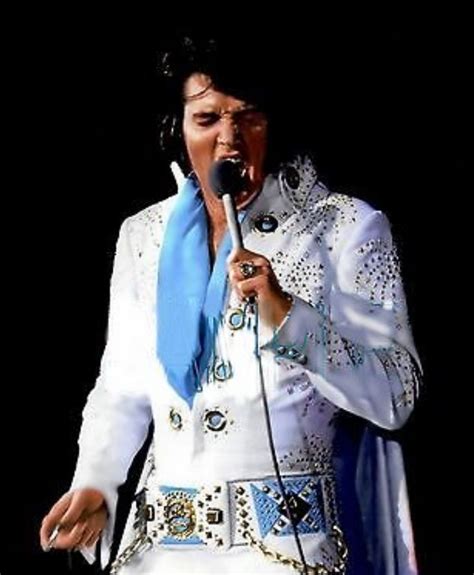 442 best ELVIS LIVE ON STAGE 1972 images on Pinterest | Elvis presley, Elvis in concert and ...