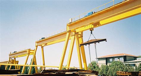 Heavy Duty Cranes, Gantry Cranes, Overhead Cranes.