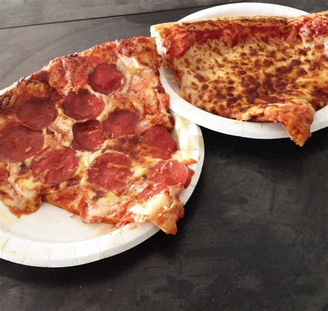 Costco Pizza Review: Exceptional Pizza at Low Prices » So Good Blog