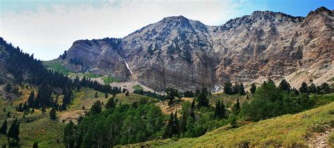 Tooele, Utah Travel with Kids - Salt Flats, Wild Horses, Hiking & Western History