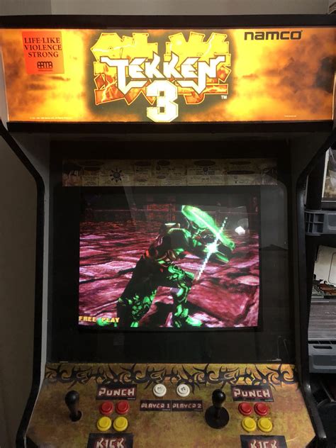 Tekken 1 arcade cabinet - frenzyberlinda