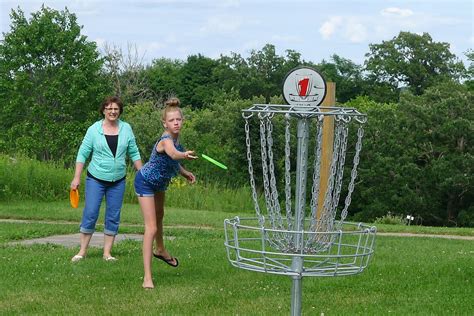 Oakwood Nature Park – Disc Golf Course – Fennimore WI