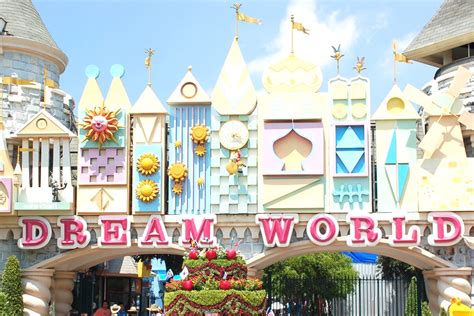 Dream World + Snow Town – SEA DMC Thailand