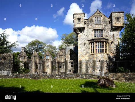 Donegal Castle Ireland Stock Photo - Alamy