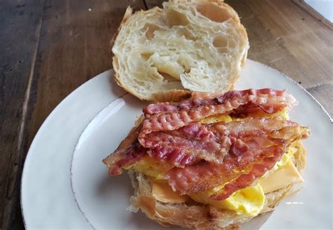 bacon egg & cheese breakfast sandwich - Eat Travel Life