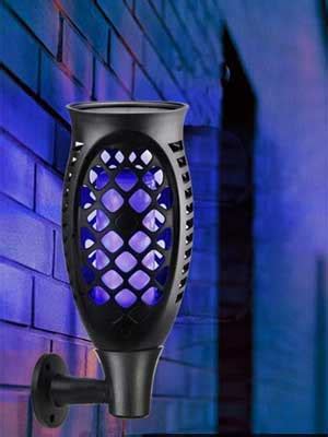 5 Advantages of Flickering Blue Solar Pathway Lights